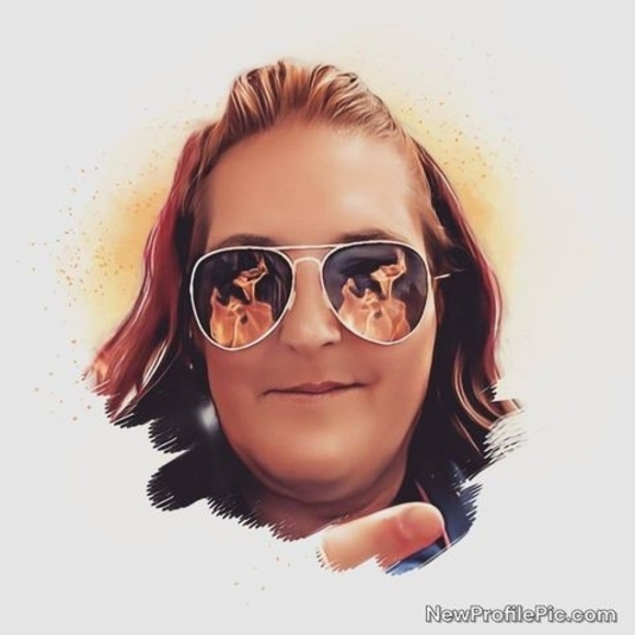 Meet your Posher, Lizzie - Picture 1 of 1